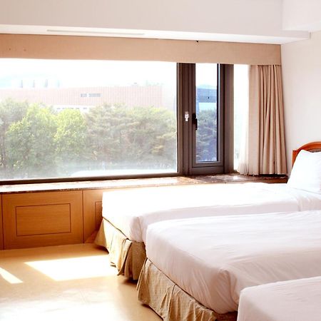 The K Hotel Gyeongju Bagian luar foto