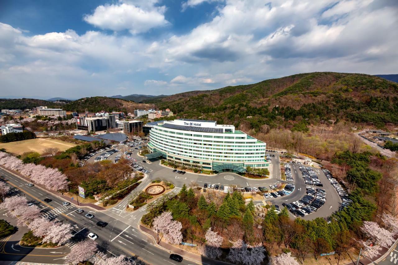 The K Hotel Gyeongju Bagian luar foto